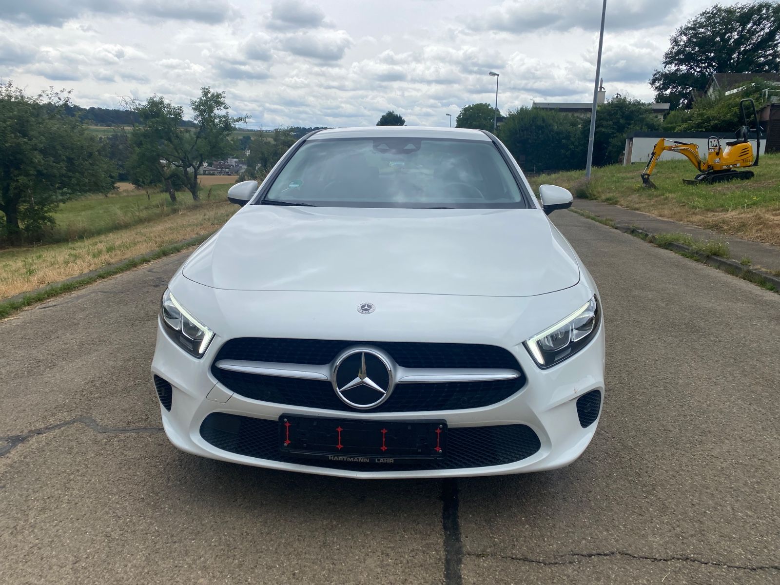 Mercedes-Benz A 180 PROGRESSIVE - Samsaru's Car Outlet