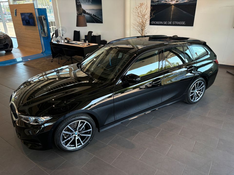 BMW 320d xDrive Touring Automatic Innovationsp. HIFI