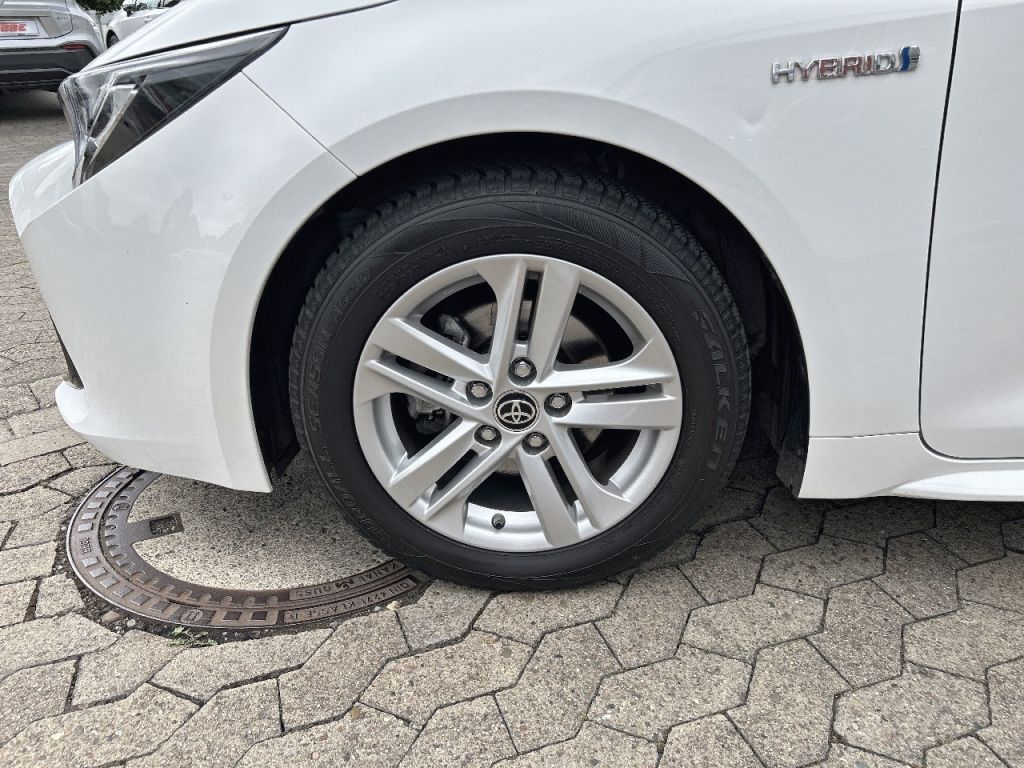 Toyota Corolla 1.8 Hybrid Touring Sports - Samsaru's Car Outlet