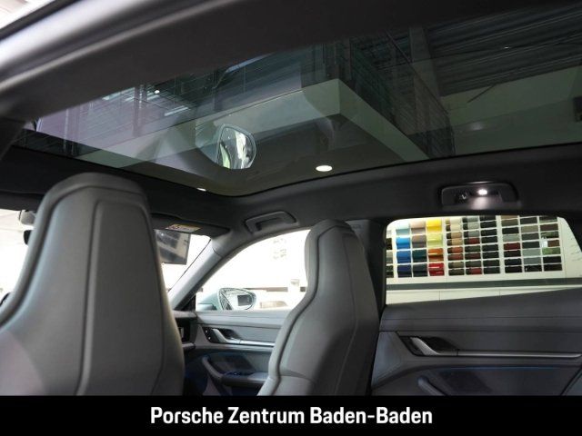 Porsche Taycan 4 Cross Turismo Panoramadach Luftfederung