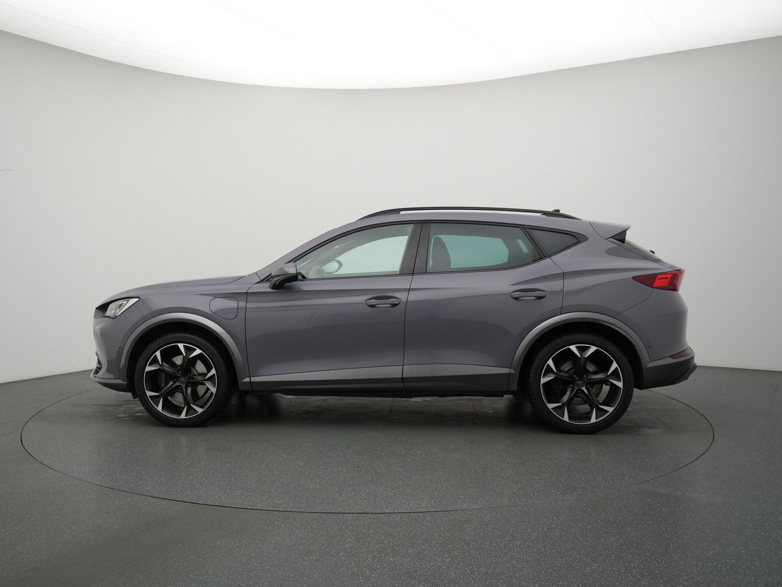 Cupra Formentor VZ VIRT KAM DCC CARPLAY LED SHZ PDC