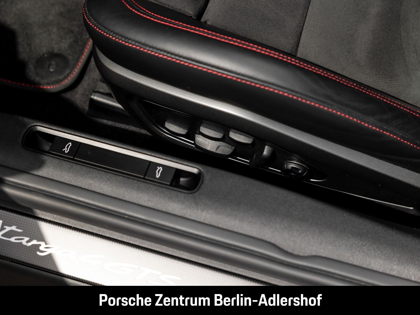 Porsche 992 911 Targa 4 GTS Arktikgrau BOSE HA-Lenkung
