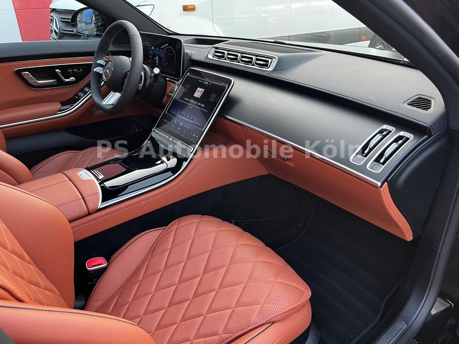 Mercedes-Benz S400d 4M AMG Line - Samsaru's Car Outlet