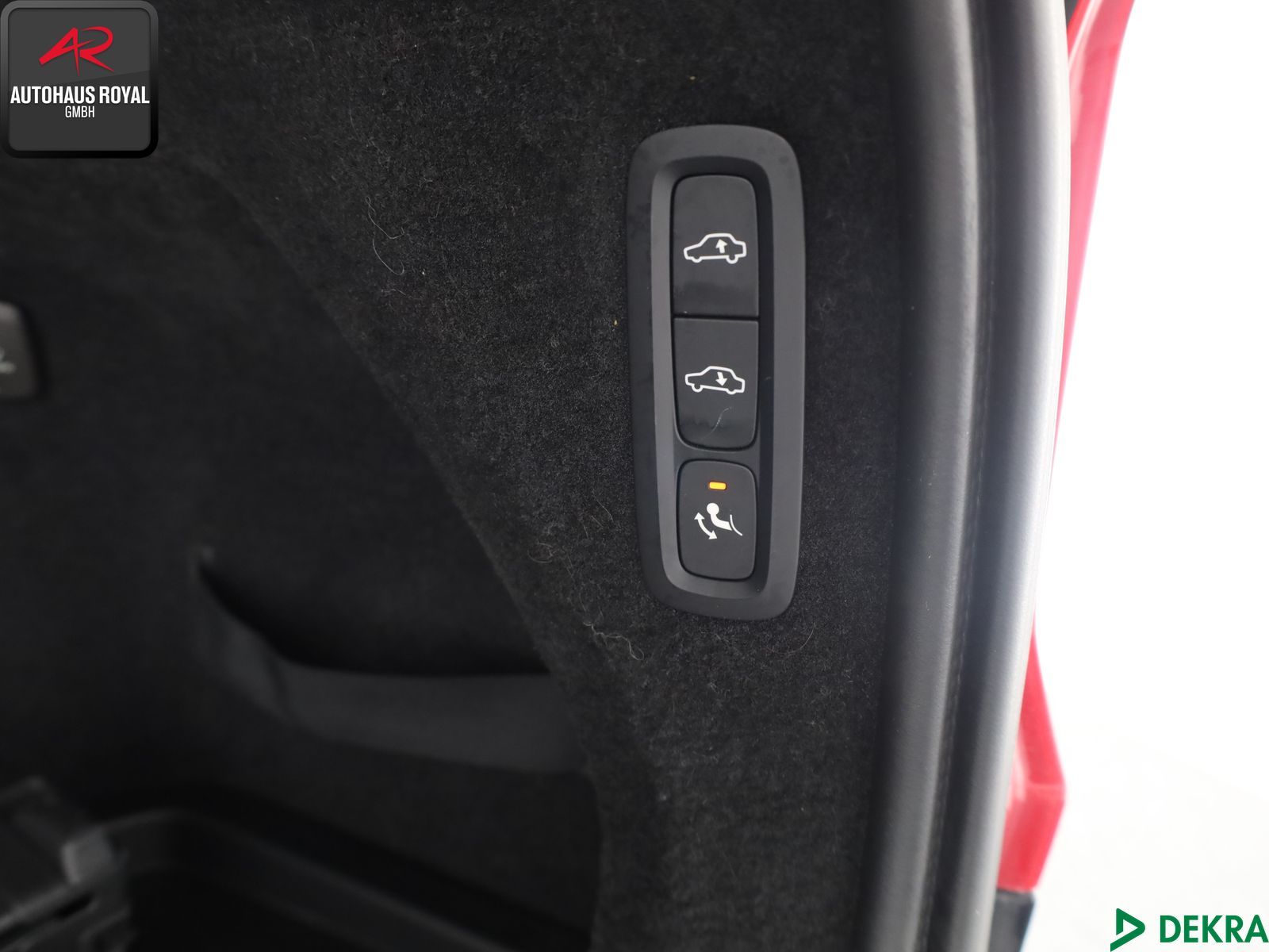 Volvo XC 90 AWD T8 RECHARGE R DESIGN 7 SITZE,STANDHEIZ