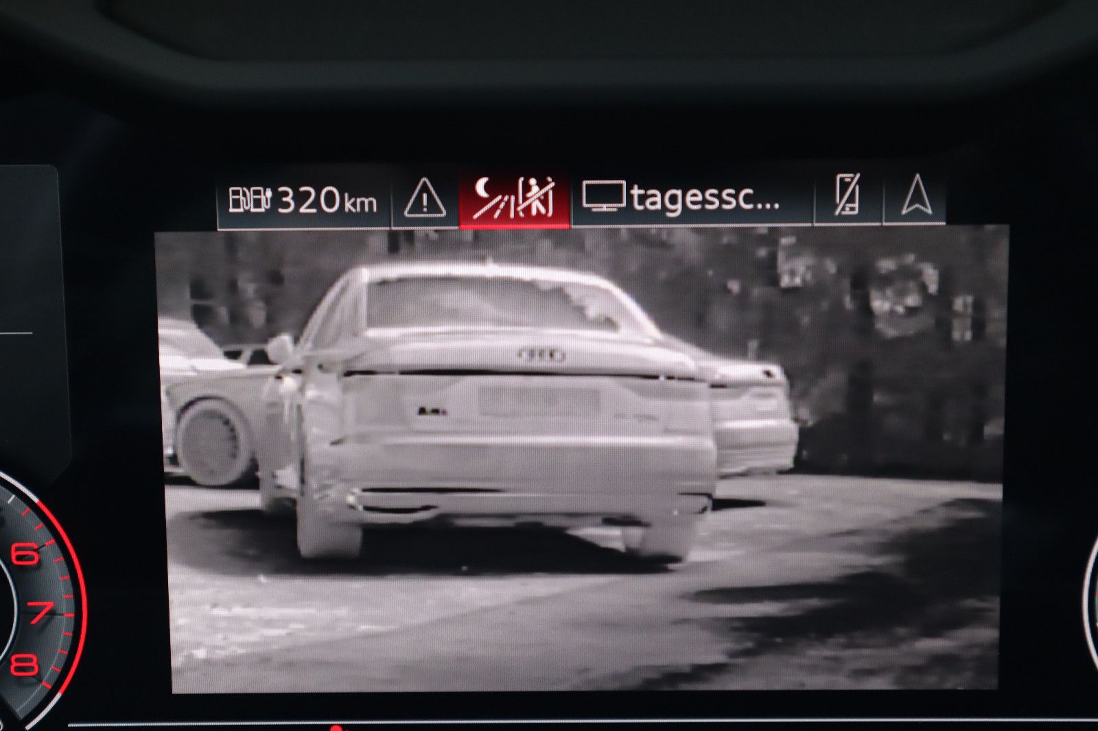 Audi A8L 60 TFSIe lang S-Line BLACK - Samsaru's Car Outlet