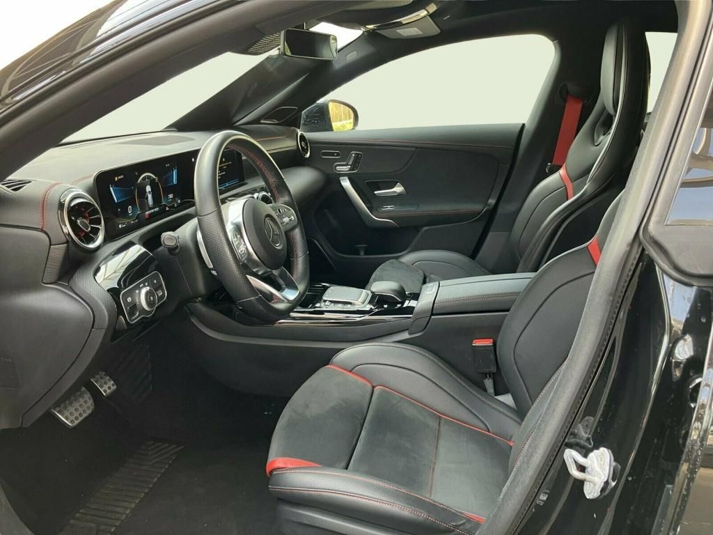 Mercedes-Benz CLA 35 AMG 4M - Samsaru's Car Outlet