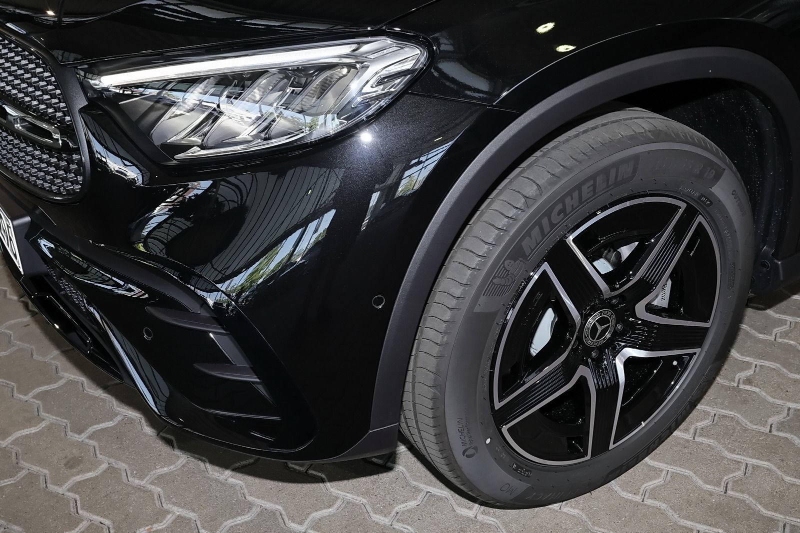 Mercedes-Benz GLC 220 d 4M AMG - Samsaru's Car Outlet