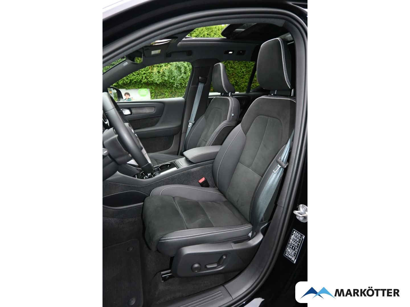 Volvo XC40 P8 Ultimate Recharge ACC/AHK/360°/S-Dach