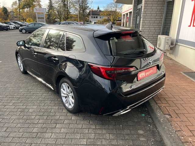 Toyota Corolla Touring Sports 1.8 Hybrid - LED, NAVI, S