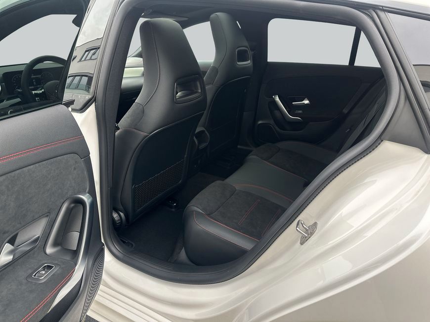 Mercedes-Benz CLA 250 4M AMG - Samsaru's Car Outlet