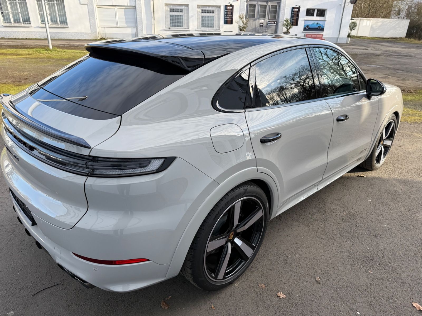 Porsche Cayenne Coupe GTS/BFD/Alu22/AHK/SoftC/VOLL