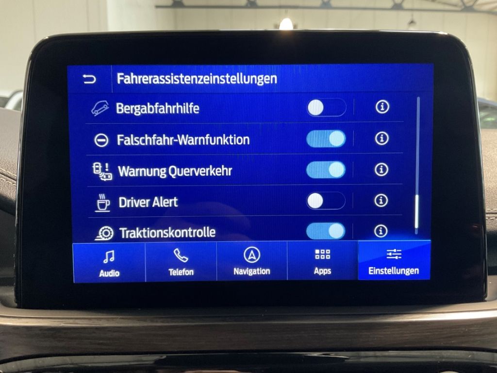 Ford Focus Turnier ST-Line X MHEV+Automatik+Pano+LED