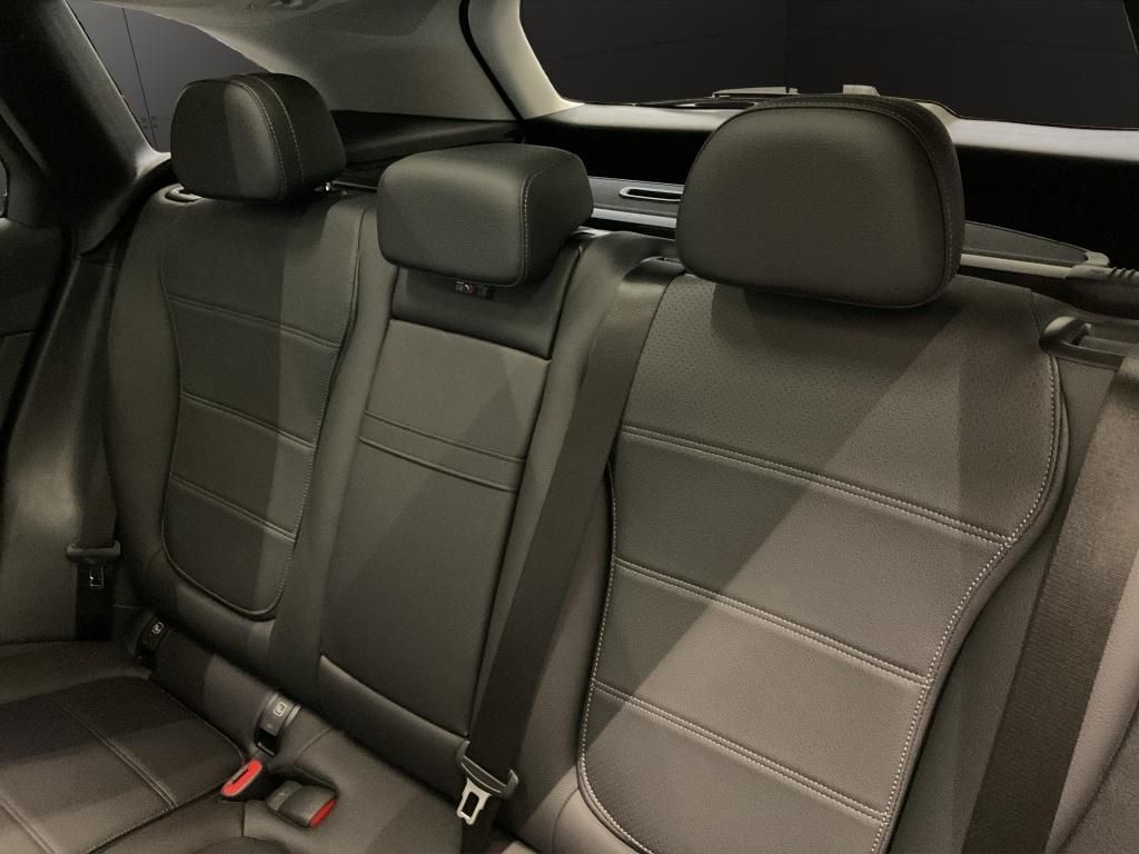 Mercedes-Benz GLC 300 e 4M AVANTGARDE PANORAMA DISTRONIC AHK