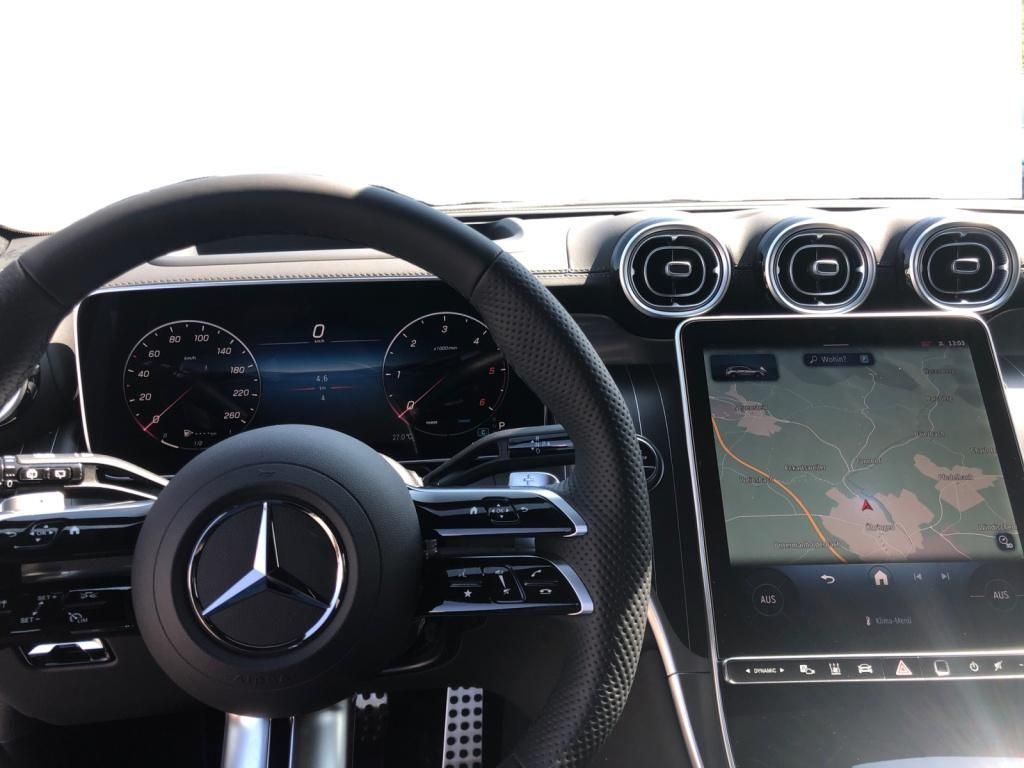 Mercedes-Benz GLC 300 d 4MATIC +AMGPremium+20Z+Night+Pano+AHK