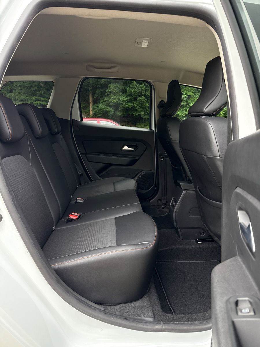 Dacia Duster II Extreme 4WD - Samsaru's Car Outlet