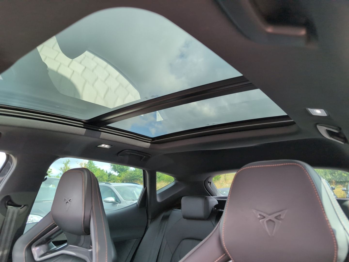 Cupra Formentor VZ 2.0TSI DSG *MATRIX+CUP-SITZE+PANO+A