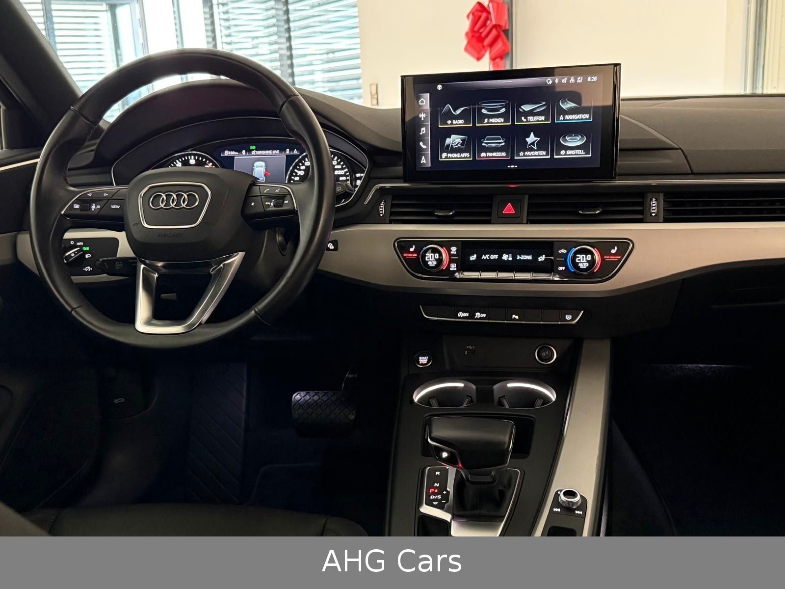 Audi A4 Avant 35 TFSI DSG - Samsaru's Car Outlet