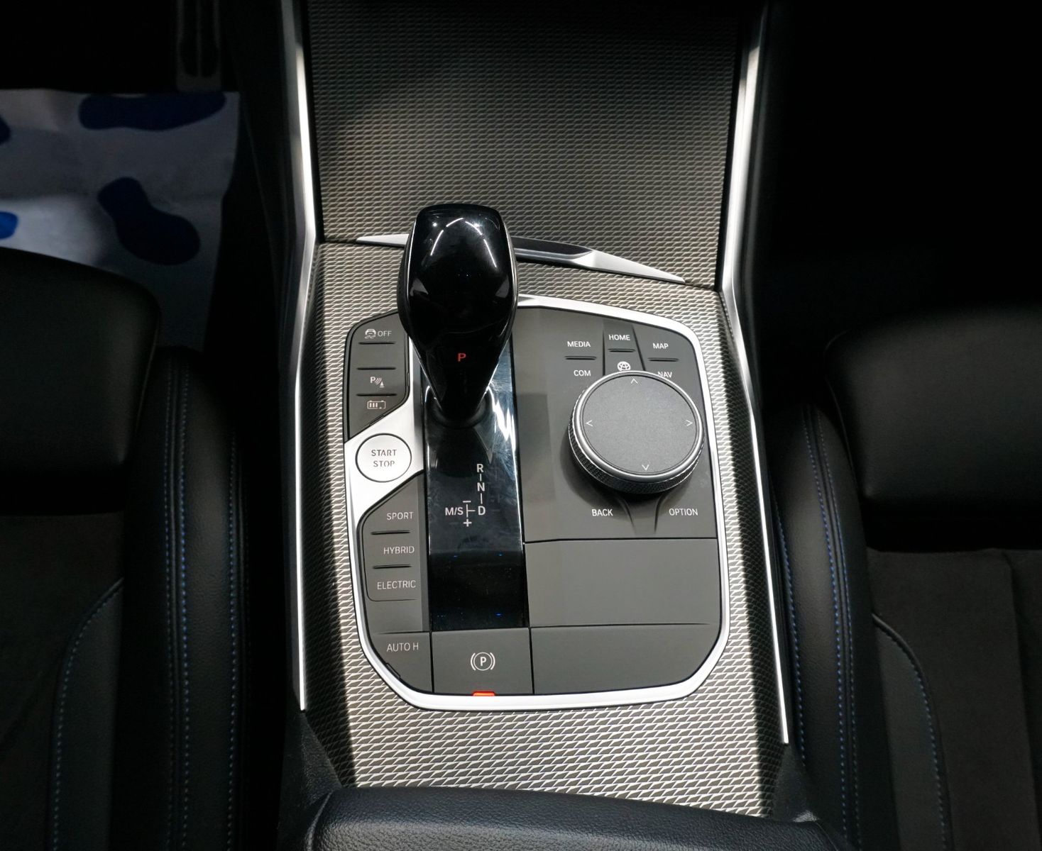 BMW 330 e xDrive M Sport - Samsaru's Car Outlet