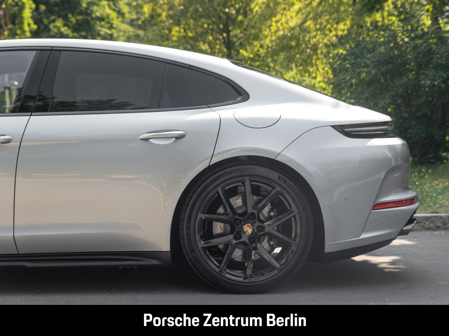 Porsche Panamera 4 E-Hybrid Massagesitze Burmester InnoD