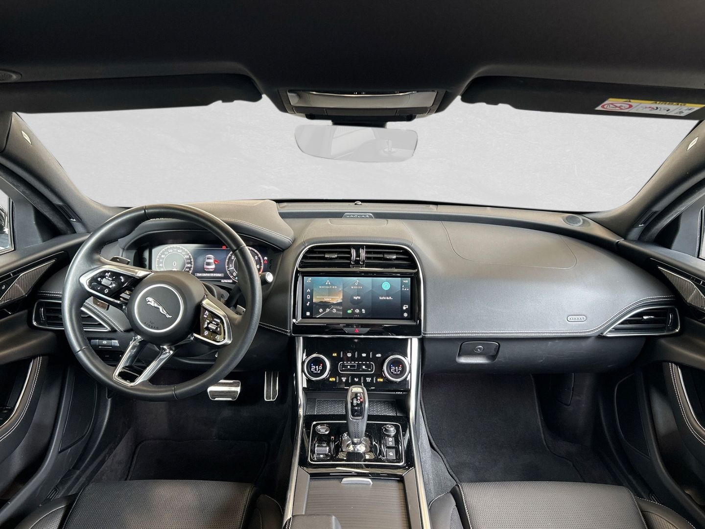 Jaguar XE R-Dynamic SE P250 EU6d Matrix Winter-Paket DA