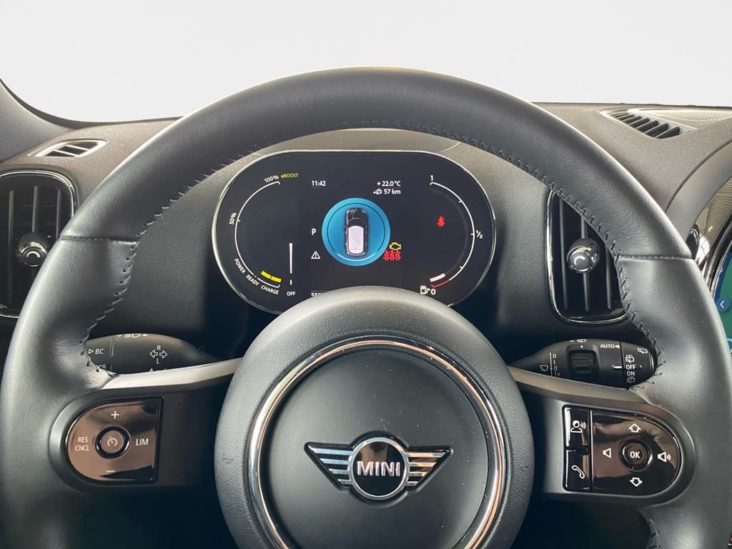 MINI Cooper SE Countryman All4 Classic - Samsaru's Car Outlet