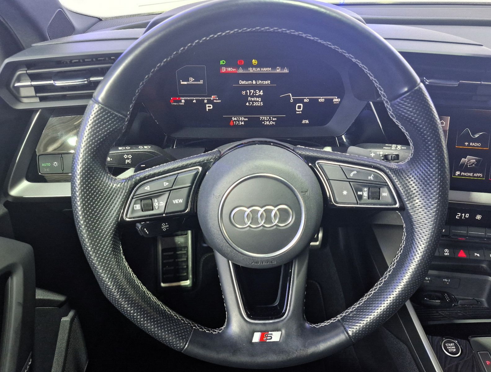 Audi A3 Sportback 35 TFSI 2xS Line - Samsaru's Car Outlet