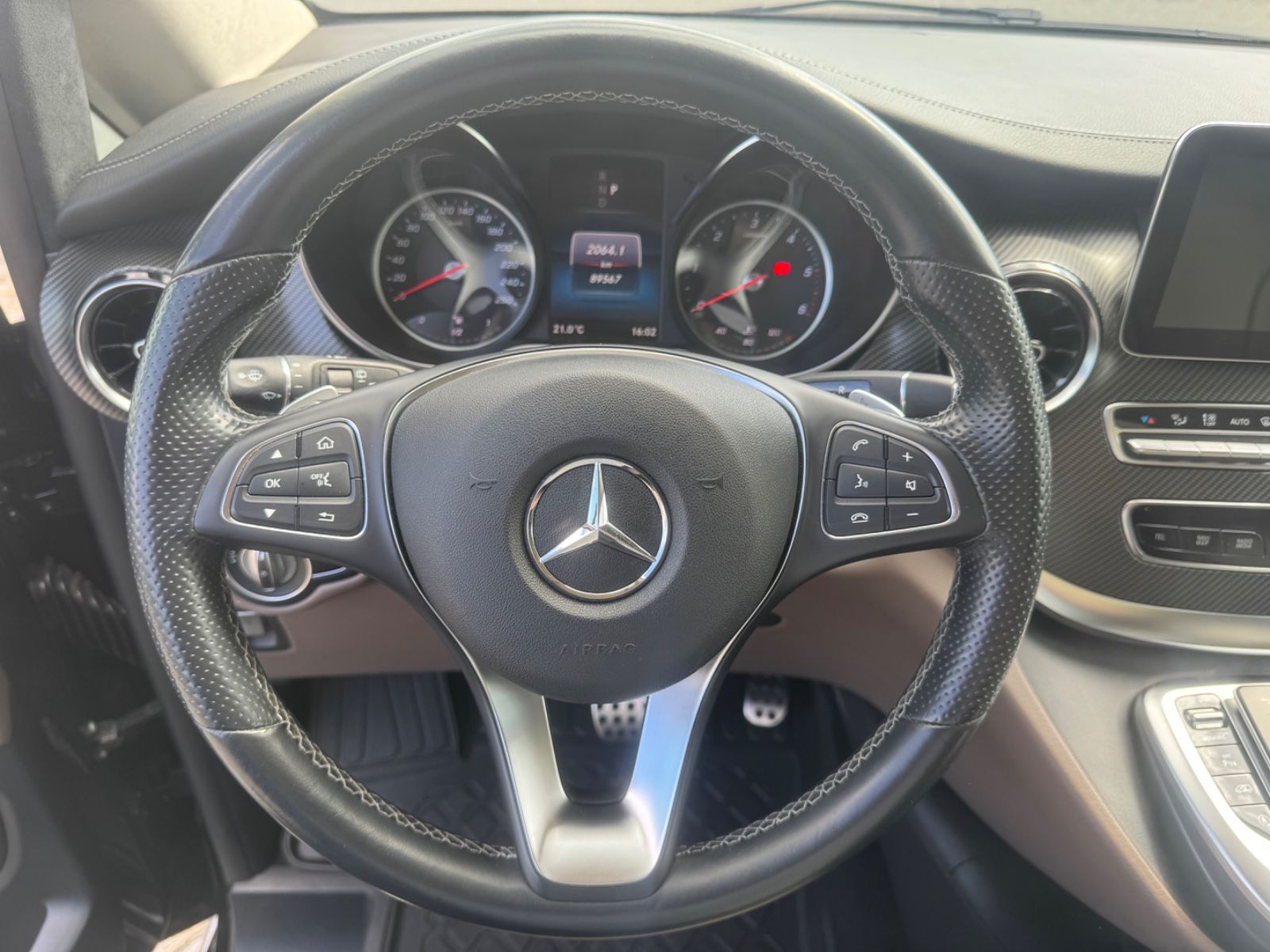 Mercedes-Benz V 250 d EXCLUSIVE EDITION - Samsaru's Car Outlet