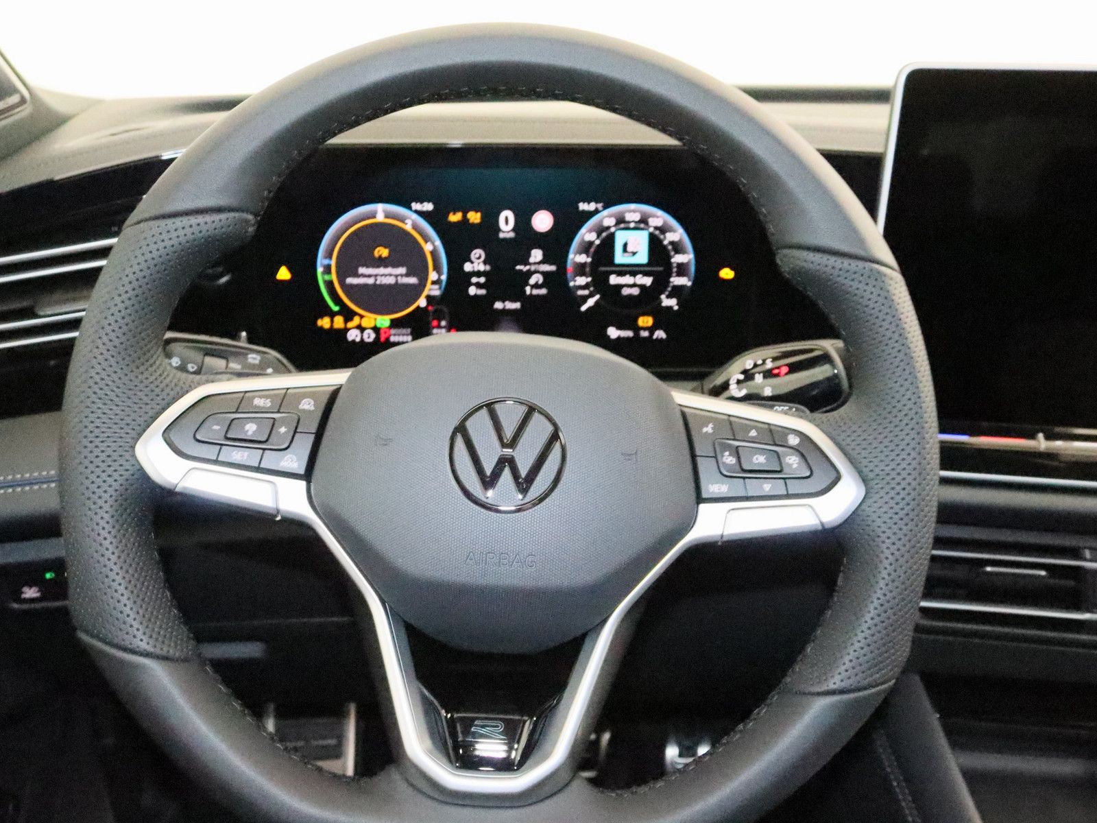 Volkswagen Tiguan 1.5 TSI eHybrid R-Line 360° MATRIX-LED