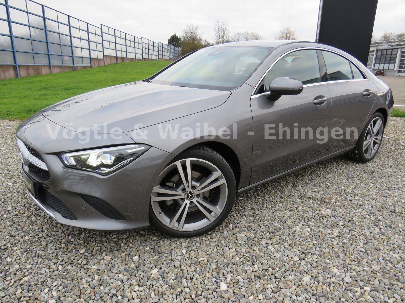 Mercedes-Benz CLA 200 PROGRESSIVE - Samsaru's Car Outlet