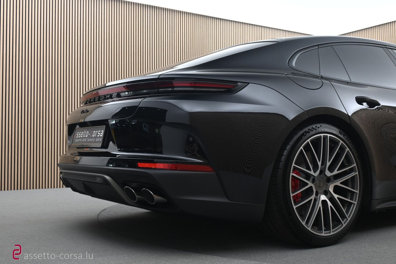 Porsche Panamera Turbo E-Hybrid*Pano*H-A Lenk*Matrix*ACC