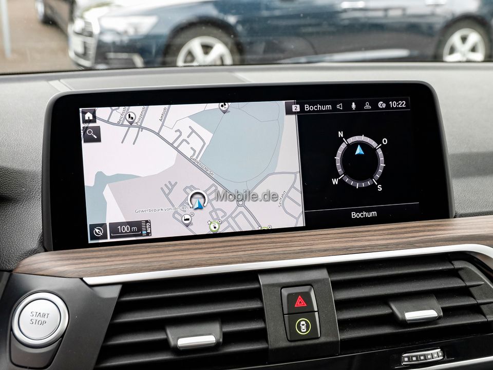 BMW X3 xDrive30e ADVANTAGE - Samsaru's Car Outlet