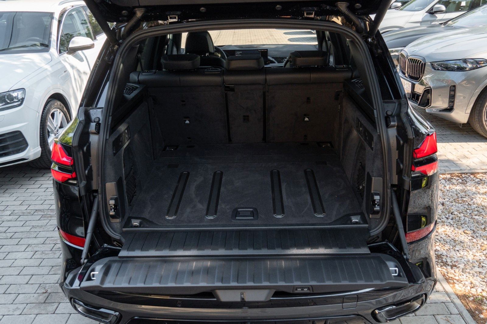 BMW X5 30d M SPORT.PANO.LUFTF.H/K.HUD.DR.ASS.360.AHK