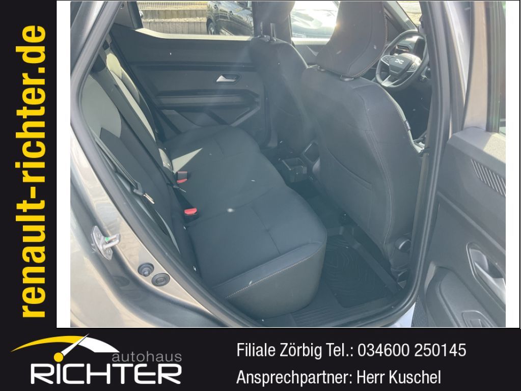 Dacia Duster Hybrid 140 Extreme - Samsaru's Car Outlet