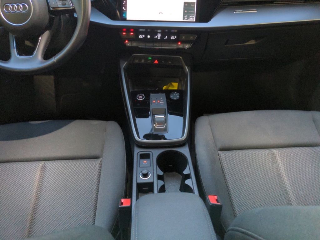 Audi A3 Sportback 40TFSIe S tronic LED Navi SHZ Rear