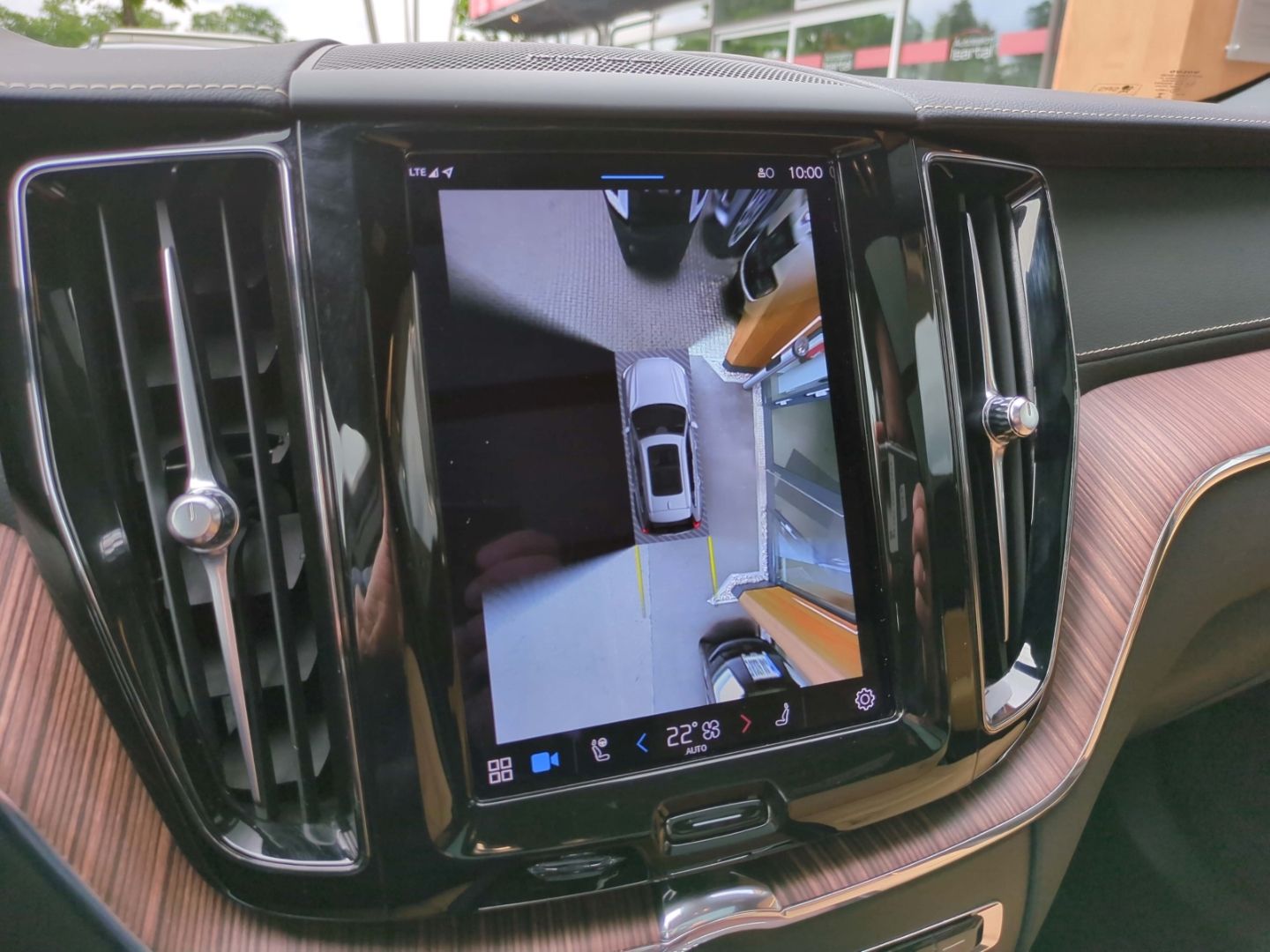 Volvo XC60 Inscription Recharge Plug-In Hybrid AWD T8