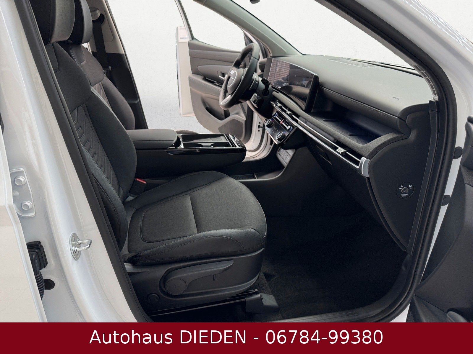 Hyundai Tucson Trend 2WD - Samsaru's Car Outlet