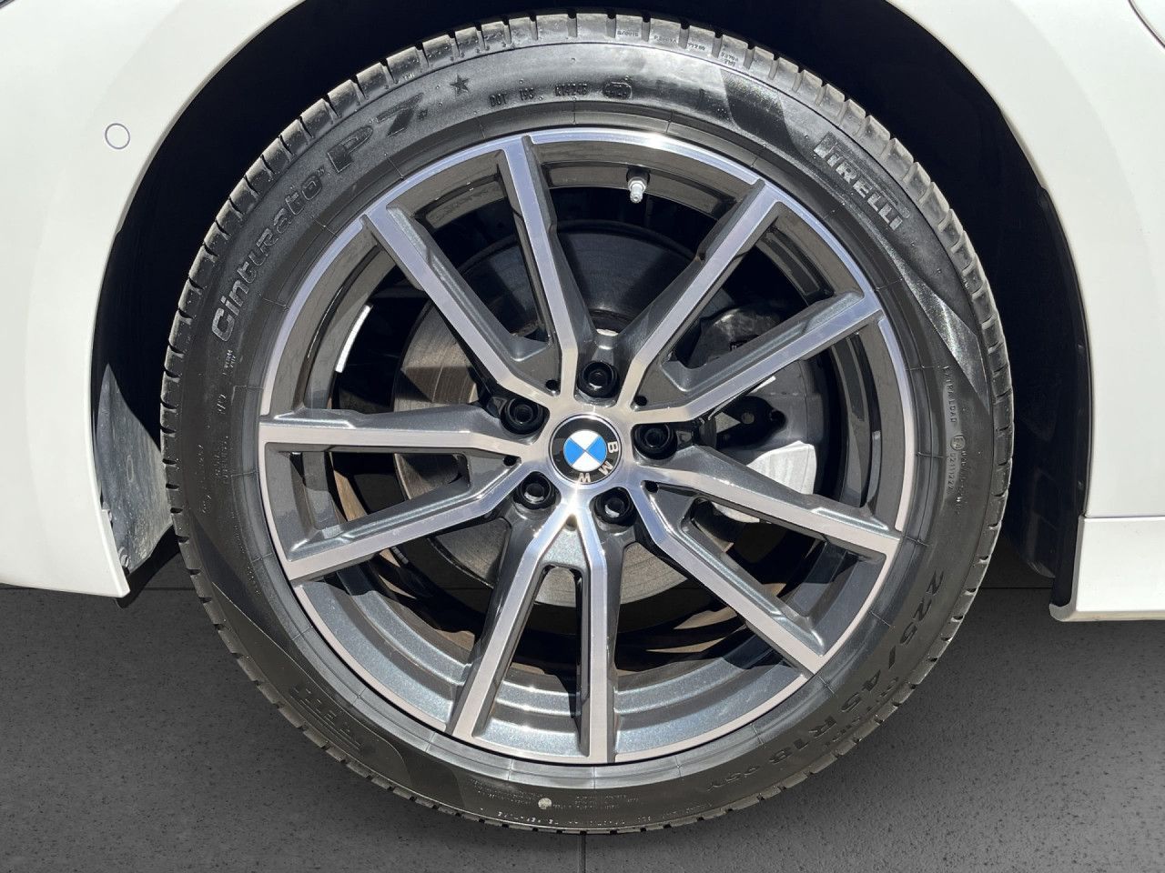 BMW 330e Touring HUD H/K DAB SHZ PA+ St+GO adLED 18"