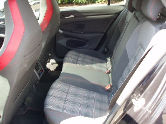 Volkswagen Golf GTI DSG - Samsaru's Car Outlet