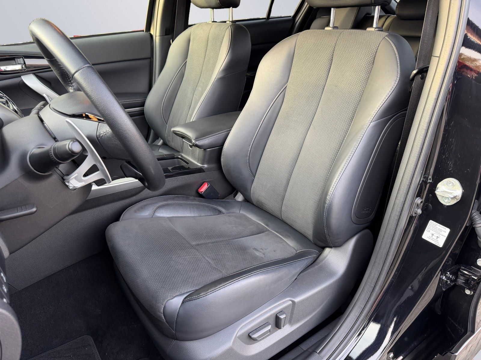 Mitsubishi Eclipse Cross Plug-in Hybrid 2.4 Select