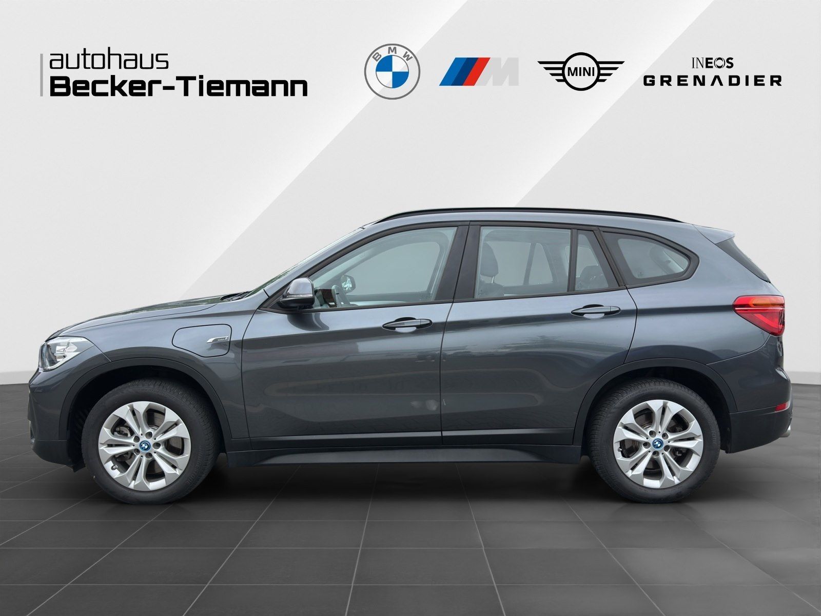 BMW X1 xDrive25e AHK PLUS - Samsaru's Car Outlet