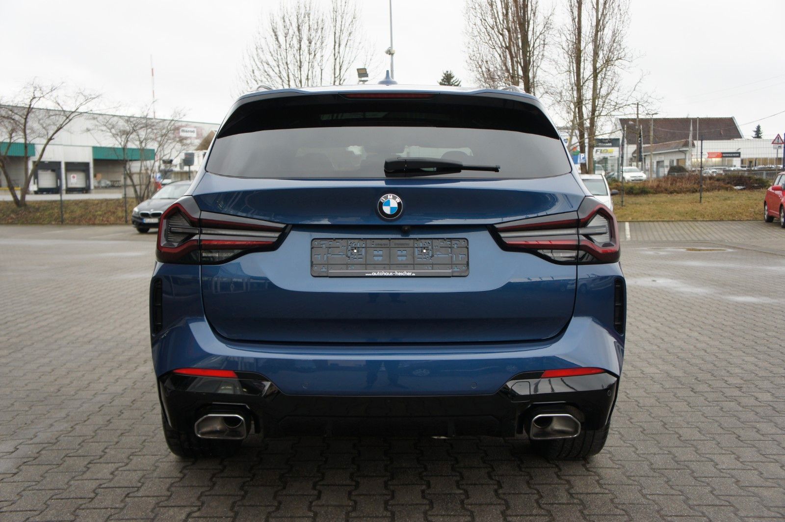 BMW X3 30d xDrive *M-SPORT*STANDHZG*360°*AHK*