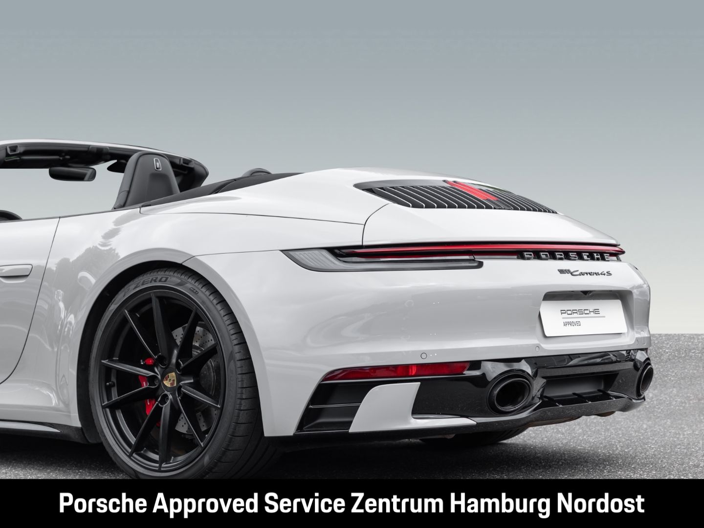 Porsche 992 (911) Carrera 4S Cabriolet Sportabgas BOSE