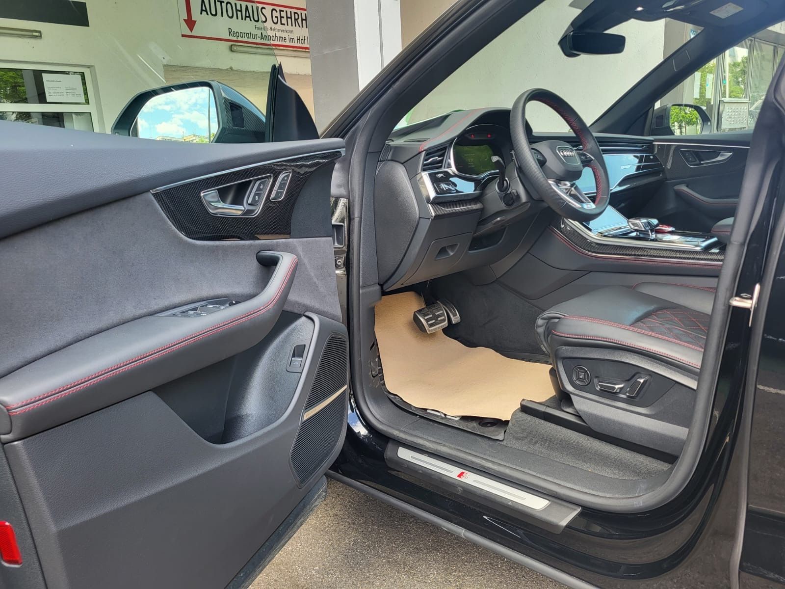 Audi Q8 50 TDI qu S Line Competition+ Pano StHzg B&O
