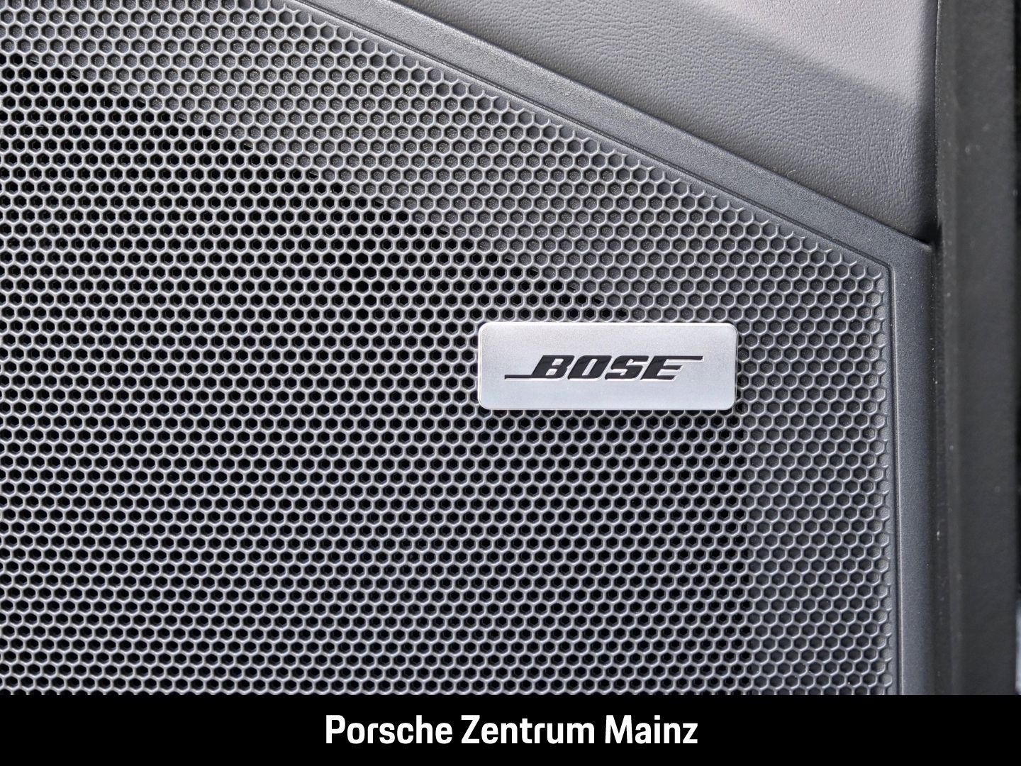 Porsche Cayenne E-Hybrid Bose,Spo.Aga.,HA-Lenkung,HDMatr
