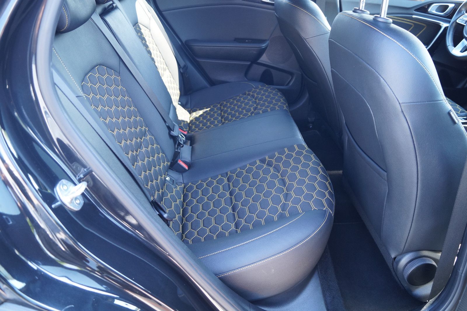 Kia XCeed Xdition - Samsaru's Car Outlet