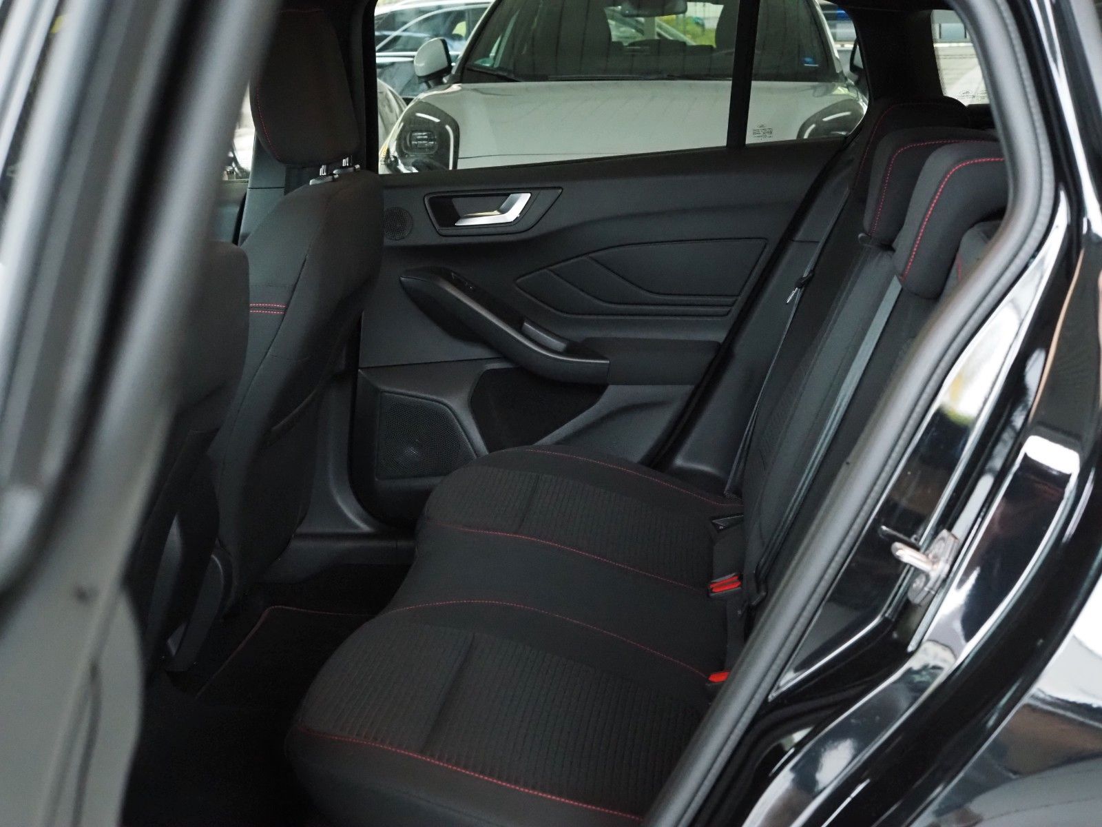 Ford Focus Turnier ST-Line X ACC/LED/B&O/HeadUp/DAB