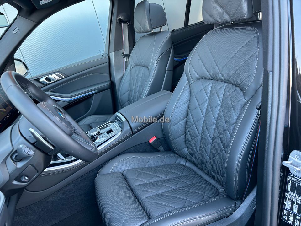 BMW X5 30d M-SPORT ACC AHK HK-HIFI PANO 22" KEY VOLL