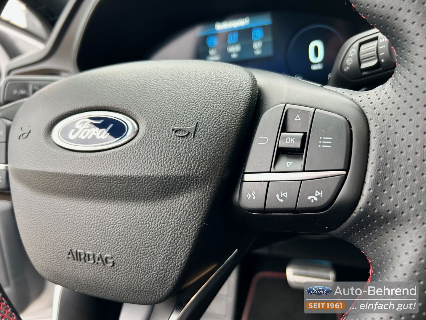 Ford Focus Turnier ST-Line X el.Heckklappen B&O