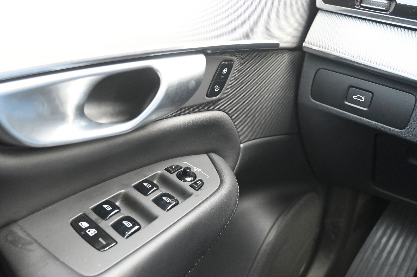 Volvo XC90 B5 D AWD Bright*STDHZG*360°*ACC*AHK