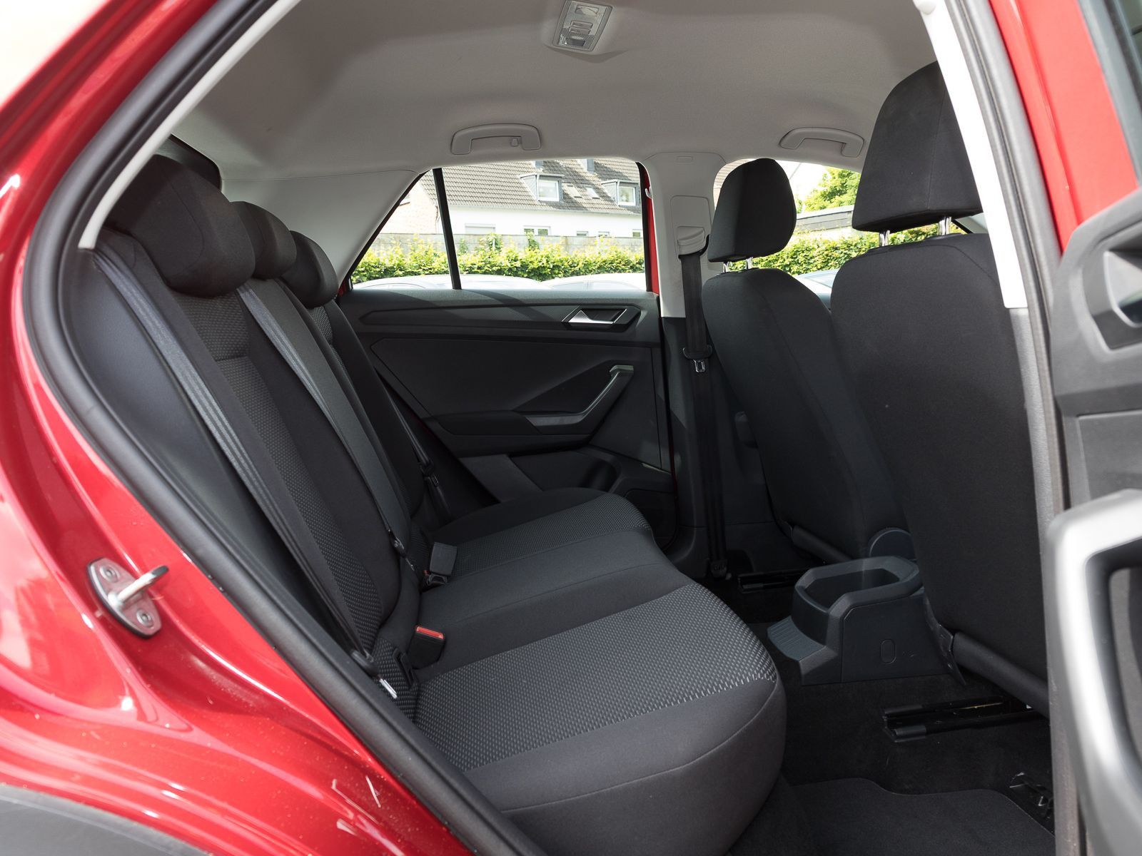 Volkswagen T-Roc 1.0 TSI - Samsaru's Car Outlet